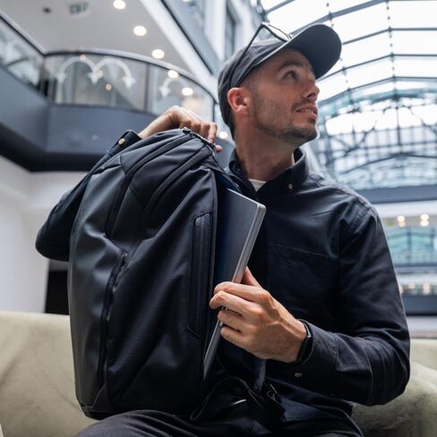 Quad Lock Backpack Traverse 26L in Saudi Arabia