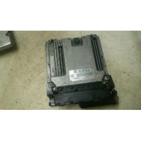 وحدة التحكم في المحرك ECM 2.0L تناسب 13-14 متوافقة مع Passat 03L 906 012 BN 03L906012BN in Kuwait
