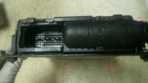 Engine ECM Control Module 2.0L Fits 13-14 Compatible with Passat 03L 906 012 BN 03L906012BN in Saudi Arabia