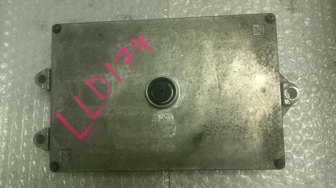محرك وحدة ECM التحكم في المحرك 2.4L يناسب 13 أكورد 378205A2A68 37820-5A2-A68 in Saudi Arabia