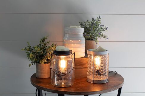 شركة ميلك هاوس كاندل يذوب شمع الصويا بالفانيليا جدًا - زبداني | فانيليا | كريم معطر - 5.5 أونصة، مصبوب يدويًا، صنع في الولايات المتحدة الأمريكية in Kuwait