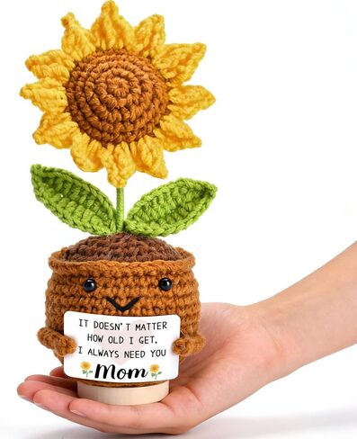 هدايا لعيد الأم: من الابنة والابن هدية عيد الفصح الصغيرة للأم المصنوعة يدويًا من الكروشيه، هدايا دمية عباد الشمس الصغيرة اللطيفة، فكرة هدية عيد الميلاد لديكور الأم المحبوك 6.69 × 2.75 بوصة in Kuwait