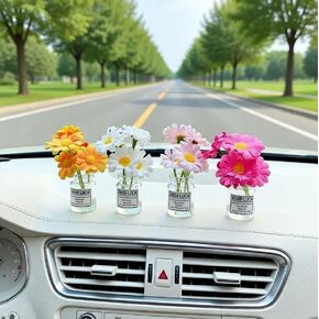 ديكورات لوحة قيادة السيارة من ديزي - 4 قطع من إكسسوارات الزهور الصغيرة للنساء - مزهريات آمنة قابلة للإزالة وخالية من الالتصاق كهدية للسيارة الجديدة in Kuwait