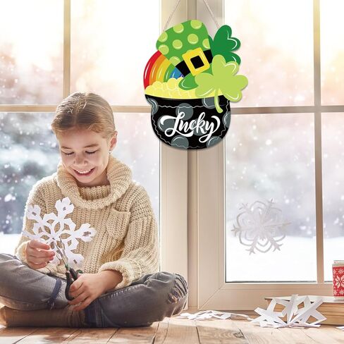 St. Patrick's Day Shamrock Wooden Door Hanging Sign - Lucky Irish Welcome Decor with Rope, Handmade Wood Wreath for Front Door Wall Home Decorations, St. Paddy's Party Housewarming Gift in Kuwait