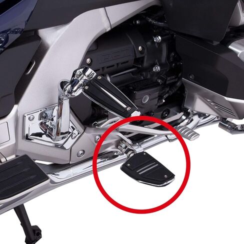 Goldstrike Twin Rail Footrest with Driver Adapter (chrome) for Gold Wing in Saudi Arabia