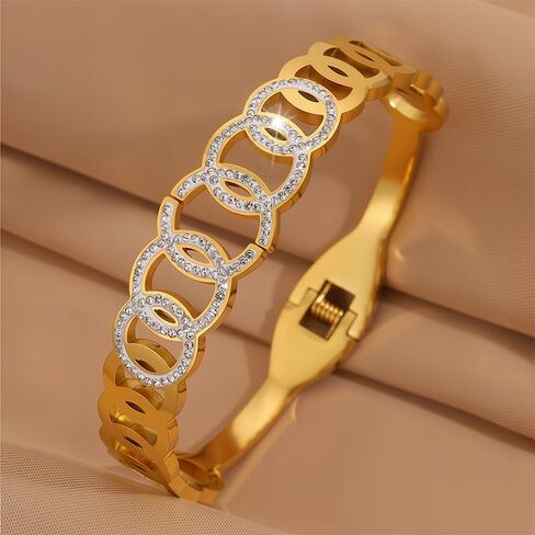 Chic Gold Stainless Steel Bracelet – Interlocking Circle Design with Sparkling rhinestones Accents in Saudi Arabia