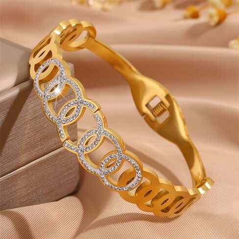 Chic Gold Stainless Steel Bracelet – Interlocking Circle Design with Sparkling rhinestones Accents in Saudi Arabia