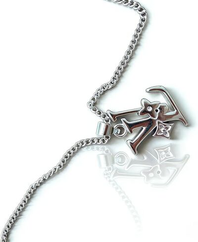 قلادة ساحرة مصقولة راقية، تصميم بسيط وأنيق، إكسسوار يومي فاخر in Kuwait