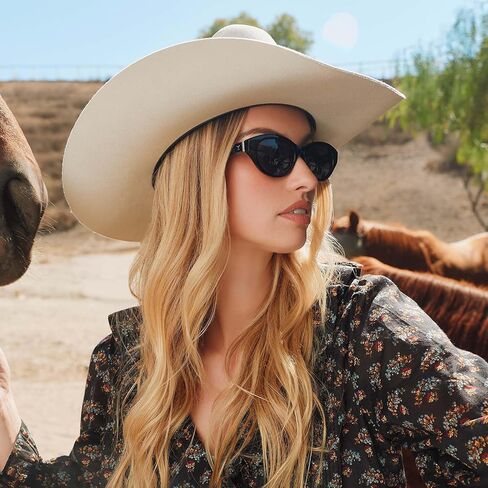 DIFF | Yellowstone Sunglasses Teeter Oval Sunglasses for Women | UV400 Polarized Protection | Classic Black + Grey in Saudi Arabia