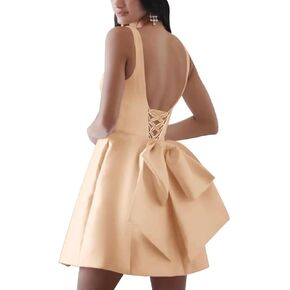 Short Homecoming Dresses for Teens Square Neck A Line Satin Cocktail Gowns with Bow Back in Kuwait