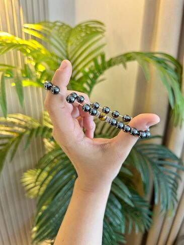 Hematite & Tiger Eye Bracelet – 8mm Natural Stone Beads, 8 Inch Stretch – Protection, Grounding & Balance Jewelry for Men & Women, Spiritual Healing Gift for Birthday, Christmas, Anniversary in Saudi Arabia