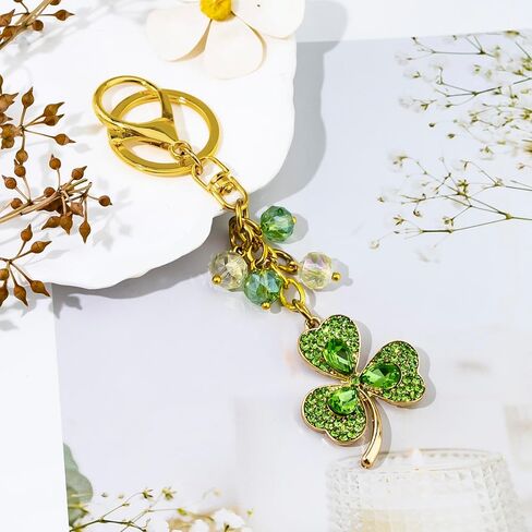 St Patricks Day Accessories Irish Gifts For Women Clover Keychain Glitter Charms Irish Jewelry For Women Green Good Luck Charms Accessories St. Patrick Day Party Favor in Saudi Arabia