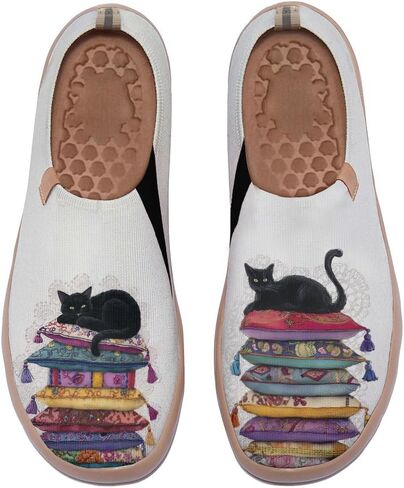 Women's Flats Canvas Lightweight Loafers Slip Ons Walking Casual Art Painted Travel Holiday Shoes in Saudi Arabia