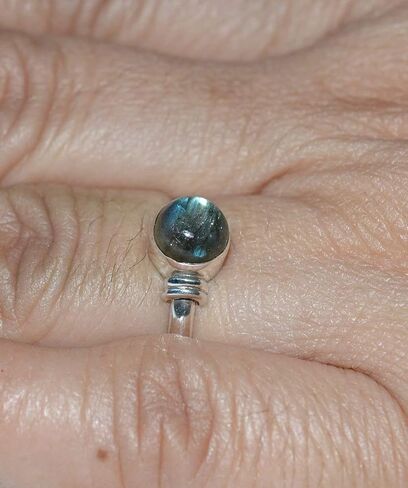 Navya Craft Labradorite Ring for Women, Natural Labradorite Gemstone Ring 925 Sterling Silver, Handmade Dainty Boho Promise Ring, November Birthstone Jewelry, Minimalist Stacking Ring Gift for Her in Saudi Arabia