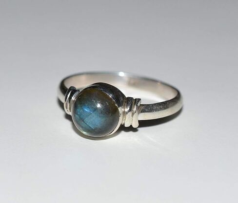 Navya Craft Labradorite Ring for Women, Natural Labradorite Gemstone Ring 925 Sterling Silver, Handmade Dainty Boho Promise Ring, November Birthstone Jewelry, Minimalist Stacking Ring Gift for Her in Saudi Arabia