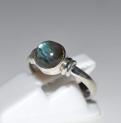 Navya Craft Labradorite Ring for Women, Natural Labradorite Gemstone Ring 925 Sterling Silver, Handmade Dainty Boho Promise Ring, November Birthstone Jewelry, Minimalist Stacking Ring Gift for Her in Saudi Arabia