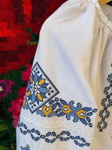 Ukrainian Vyshyvanka Blouse with Trident Truzyb Vishivanka Summer Top Women's Cotton Embroidery Embroidered Top in Saudi Arabia