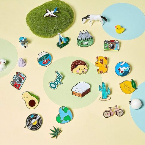 Hicarer 20 قطعة لطيف التلبيب دبوس مجموعة الكرتون بروش دبوس شارات بروش دبابيس للملابس أكياس جاكيتات ملحق DIY بها بنفسك الحرف (نمط مجموعة 2) in Kuwait