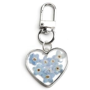 سلسلة مفاتيح Forget Me Not Flowers المضغوطة على شكل زهرة Forget Me Not هدايا للنساء في أعياد الميلاد وعيد الميلاد وعيد الحب وعيد الأم in Kuwait
