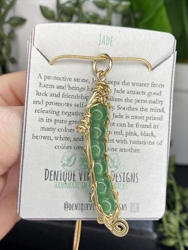 بازلاء اليشم الأخضر القابلة للتخصيص في قرنة PeaPod (1،2،3،4،5 أو 6) سلك قلادة ملفوف بالفولاذ / الفضة / النحاس / البرونز / النحاس / التيتانيوم / الحديد الأسود / الذهب عيار 14 / الذهب الوردي عيار 14 قيراط / النيوبيوم الأسود in Kuwait