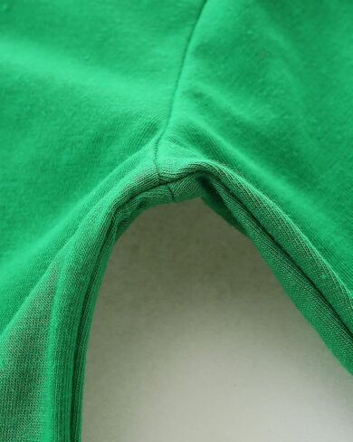 Toddler Girls St Patrick's Day Shirt Lucky Clover Shamrock Sequin T-Shirt Long Sleeve Tops 2-8 Years in Saudi Arabia