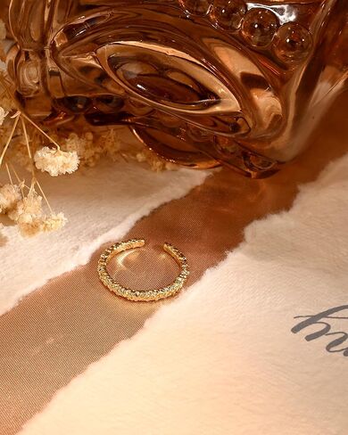 خاتم أنيق بسيط ومفتوح ورفيع ومطلي بالذهب عيار 14 قيراط قابل للتعديل وقابل للتكديس مصنوع يدويًا للنساء in Kuwait