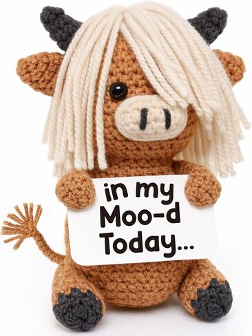 ديكور مكتب كروشيه بقرة هايلاند المضحكة - "In My Moo-d Today" هدية مكتب لطيفة لزملاء العمل والنساء والرجال - قطيفة مزاج المزرعة لمكتب العمل، وأعياد الميلاد، وحشو سلة عيد الفصح على شكل فيل أبيض in Kuwait