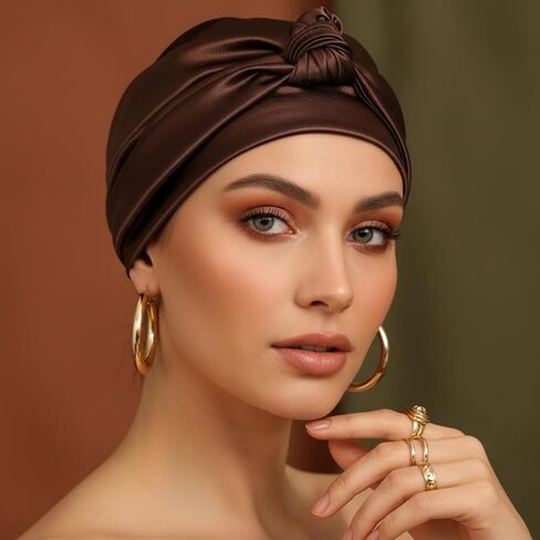 قطعتان من وشاح الساتان للشعر، وشاح رأس ساتان مربع كبير مقاس 81.28 سم، أوشحة رأس تشبه الحرير، لفافات شعر باندانا للنساء (قهوة، أسود) in Saudi Arabia