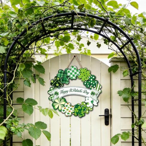 St. Patrick's Day Decoration Shamrock Door Wreath, Wooden St Patricks Day Hanging Decor for Front Door, Irish Spring Clover Wall Signs for Home Decor Party Outdoor Indoor Supply in Saudi Arabia