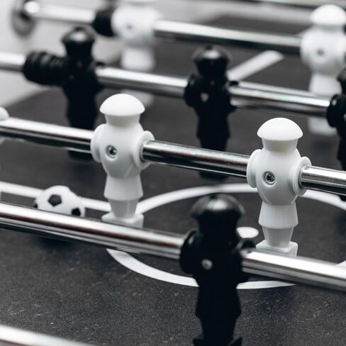 26 قطعة كرة قدم للرجال، مجموعة لاعبي كرة القدم - قطع غيار بلاستيكية لطاولة كرة القدم (13 أسود، 13 أبيض) in Kuwait