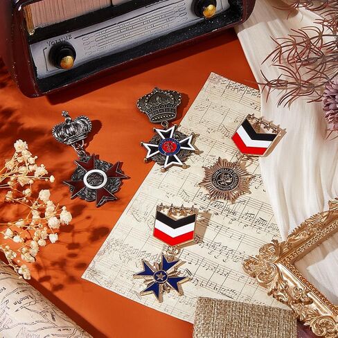 SUPERFINDINGS 4Pcs 4 Styles Military Hero Medals Brooch Pins Military Medals Badges Alloy Medal Army Pins for Honor Enamel Navy Badge Soldier Patriot Officer Uniform Brooches for Army Costume in Saudi Arabia