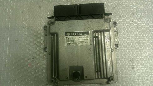 Engine ECM Control Module 2.0L Fits 2016 16 Compatible with KIA Forte 39133-2EYC7 391332EYC7 in Saudi Arabia