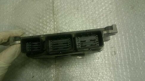 وحدة التحكم الإلكترونية للمحرك ECM 20-25 متوافقة مع نيسان سنترا NEC052-679 NEC052679 in Kuwait