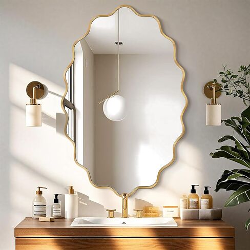 مرآة حائط بيضاوية، مرآة حمام ذهبية متموجة مقاس 22 بوصة × 30 بوصة للجدار مع إطار فولاذي مصقول وزجاج مقاوم للكسر، مرايا حائط مزخرفة لحوض الحمام وغرفة النوم وغرفة المعيشة والمدخل in Kuwait