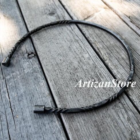 ARTIZANSTORE مجوهرات يدوية مزورة من الحديد تورك سلتيك مجوهرات مستوحاة من القرون الوسطى مزورة يدويًا للجنسين جوهرة عزم الدوران مصنوعة يدويًا من الحديد فايكنغ تورك in Saudi Arabia