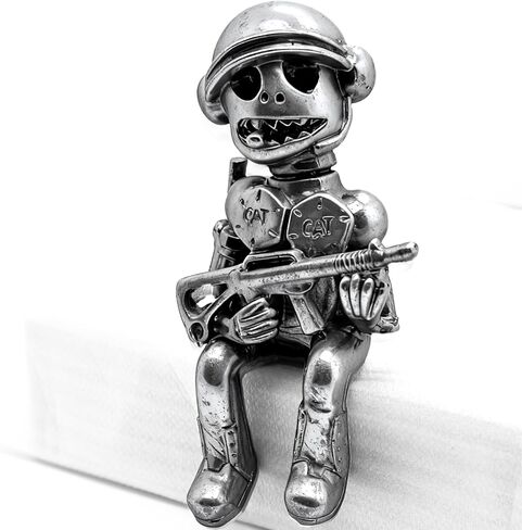 Gun-wielding Robot Soldier Figurine Statue - Resin Sculpture Home Decor - Military War Model for Desktop, Gaming Room, Halloween - Unique Gift for Men & Collectors (D) in Saudi Arabia