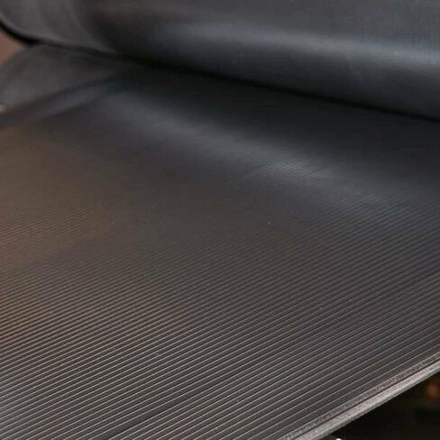 اللوحات الطينية لنصف الشاحنة، 24 بوصة × 30 بوصة من البوليمر للخدمة الشاقة، اللوحات الواقية من الطين، اللوحات الطينية شبه السوداء in Kuwait