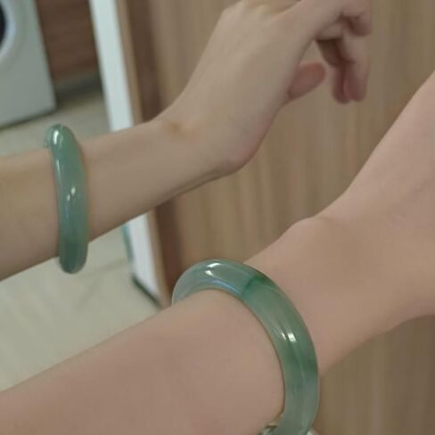 الأخضر المرأة اليشم الإسورة الأزياء الجاديت الرجعية بسيطة الأطراف حسن الحظ الإسورة عيد الحب مجوهرات هدية 2.4 "/62 مللي متر (الأخضر ، الرياضة) in Kuwait