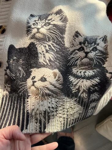 Graphic Cardigans for Women Knitted Button Oversize Cat Graphic Sweater Warm Cartoon Casual Trendy Cardigans in Saudi Arabia