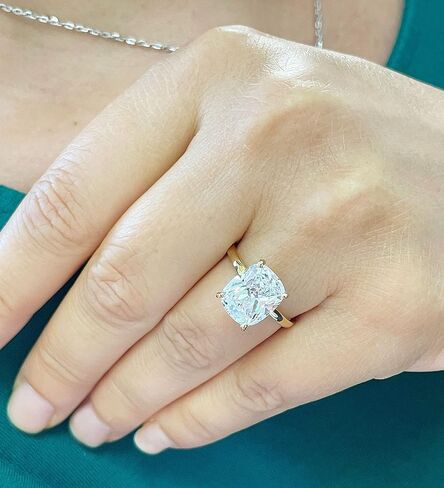 Stunning Large 4.00ct Solitaire 14K Solid Yellow Gold Rectangular Cushion Cut Simulated Diamonds Engagement Ring Four Prong Wedding Bridal in Saudi Arabia