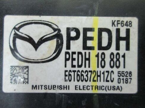 وحدة التحكم ECM للمحرك تناسب 14-16 متوافقة مع Mazda 3 PEDH 18 881 PEDH18881 in Saudi Arabia