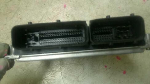 Engine ECM Control Module ECM 00-02 Compatible with Audi A4 Compatible with Passat 4B0 906 018 BH 4B0906018BH in Saudi Arabia