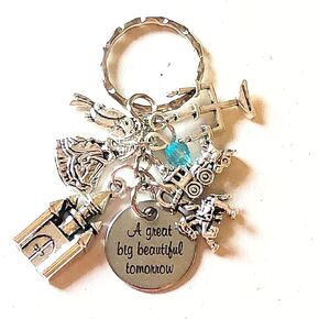 إكسسوارات سلسلة مفاتيح فضية رائعة وجميلة غدًا هدية سحرية in Kuwait