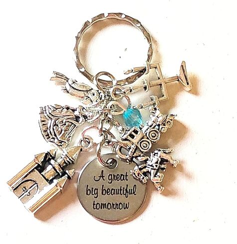 إكسسوارات سلسلة مفاتيح فضية رائعة وجميلة غدًا هدية سحرية in Kuwait