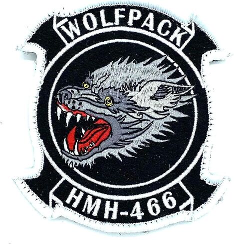 HMH-466 Wolfpack Crazy Wolf Patch – مع خطاف وحلقة، 4 بوصة in Saudi Arabia