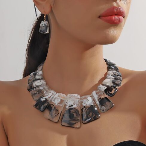 Acrylic Chunky Statement Necklace for Women Large Tortoise Shell Turquoise Stone Acrylic Link Chain Black White Red Orange Blended Style Resin Necklace Earring Jewelry Set in Saudi Arabia