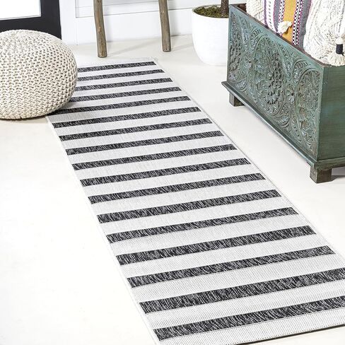 JONATHAN Y Wide Stripe Indoor Outdoor Runner Rug 2X8 Black/Cream, Aveiro for Backyard, Patio, Porch, Easy-Cleaning, High Traffic, Pet-Friendly, Non-Shedding (SMB112B-28) in Saudi Arabia