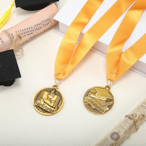 كينينج قطعتان من ميدالية جائزة التخرج من Valedictorian Salutatorian على شريط ذهبي من Grosgrain لعام 2026 لطلاب التخرج والتعليم المدرسي والأكاديميين ومستلزمات الحفلات in Saudi Arabia