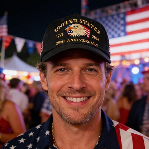 قبعة الولايات المتحدة الأمريكية للذكرى السنوية الـ 250 لعام 1776-2026 قبعة بيسبول مطرزة على شكل نسر وطني، قبعة للجنسين مغسولة بتصميم كلاسيكي قابلة للتعديل للرجال والنساء، هدية تذكارية أمريكية للوطنيين والمحاربين القدامى باللون الأسود in Kuwait