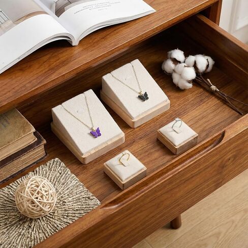 مجموعة حامل عرض المجوهرات المصنوعة من الخيزران الفاخر: 6 قطع عرض قلادة و6 حاملات حلقات مع مخملية لتنظيم خزانة الملابس في المتجر in Kuwait